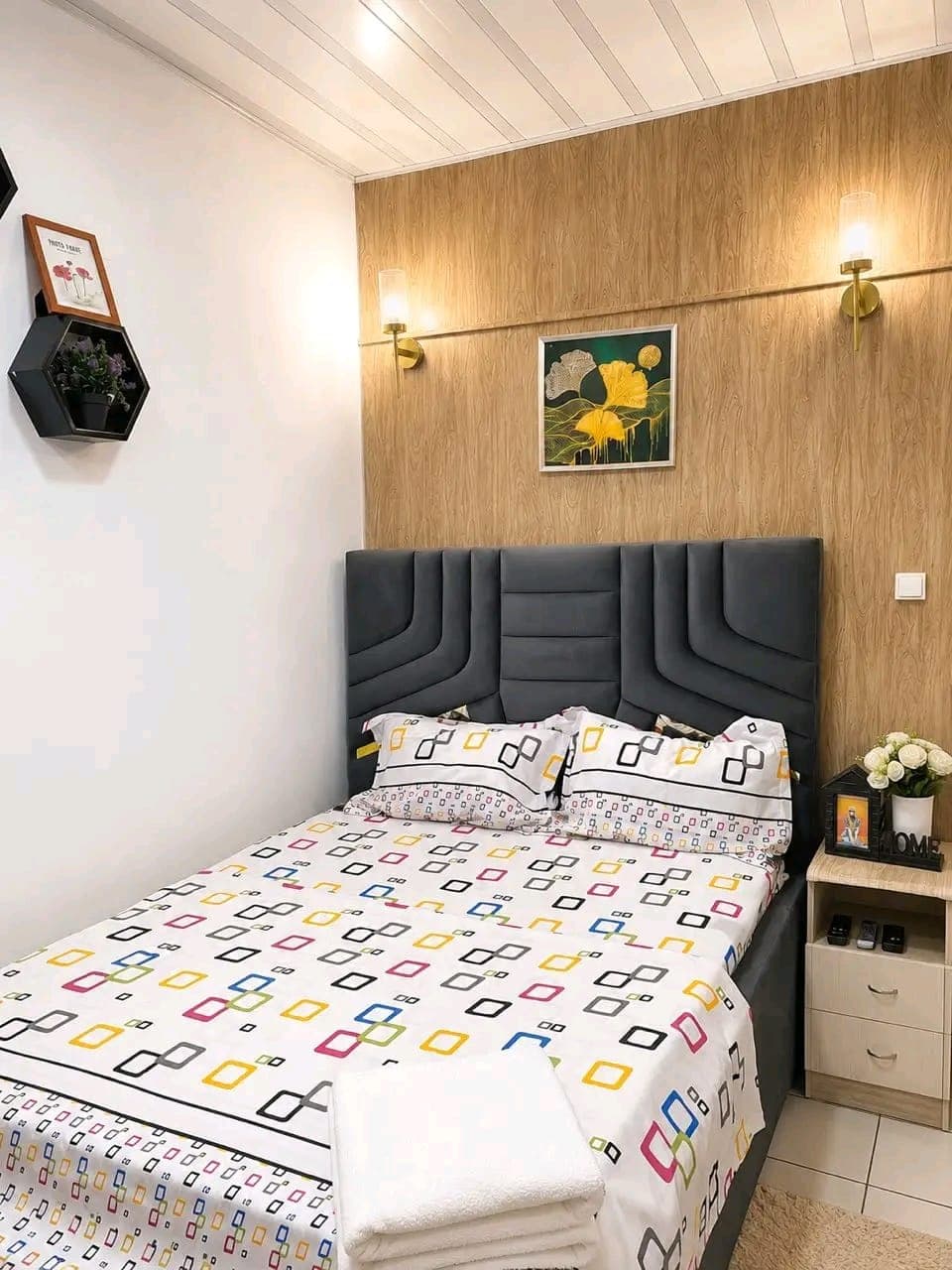 Chambre meublé